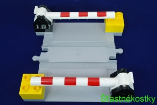 LEGO® DUPLO® přejezd se závorami - NOVÉ